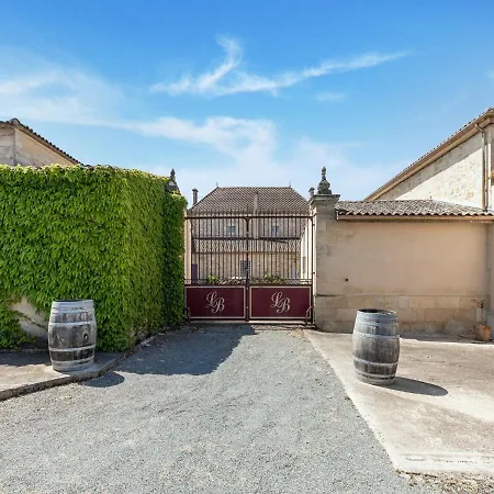 Lovely Chateau 25 Min From Bordeaux *