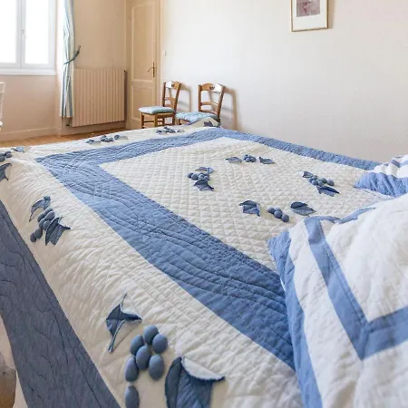 Lovely Chateau 25 Min From Bordeaux Cezac (Gironde)