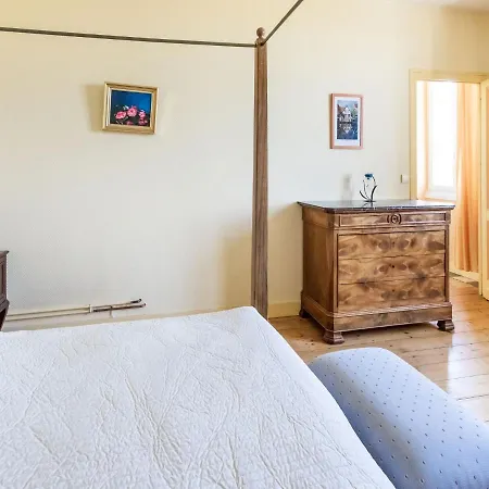 Holiday home Lovely Chateau 25 Min From Bordeaux Cezac (Gironde)