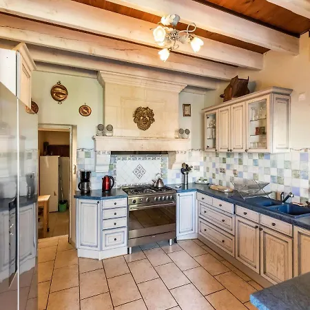 Lovely Chateau 25 Min From Bordeaux * Cezac (Gironde)