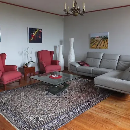 Elegant Chateau Escape Cézac