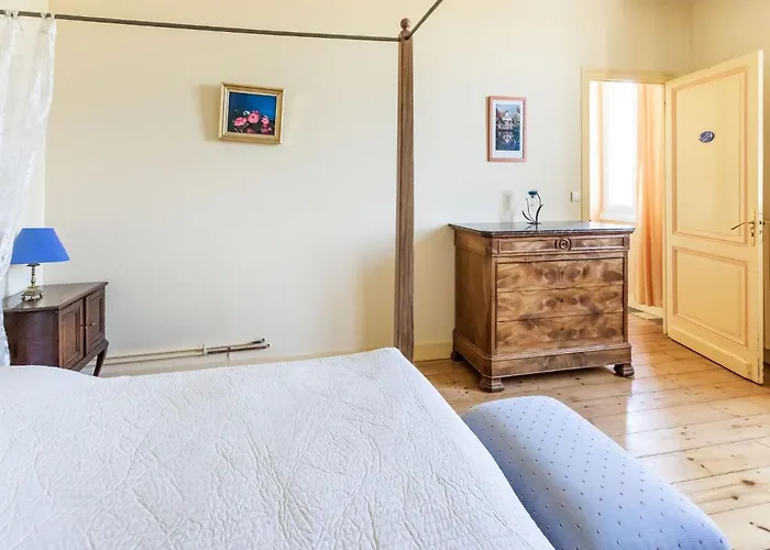 Сasa de vacaciones Elegant Chateau Escape Cézac