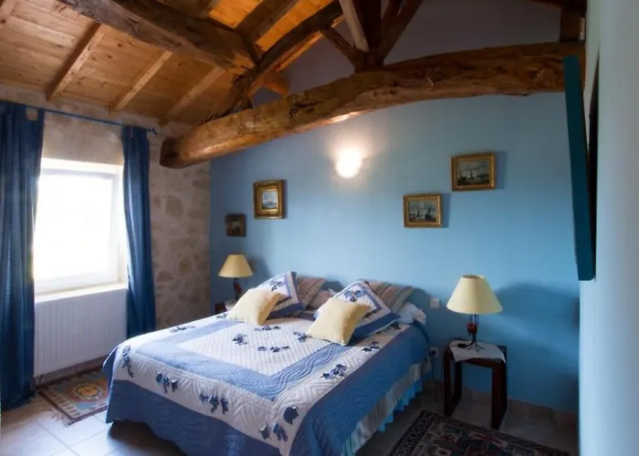 Elegant Chateau Escape * Cézac